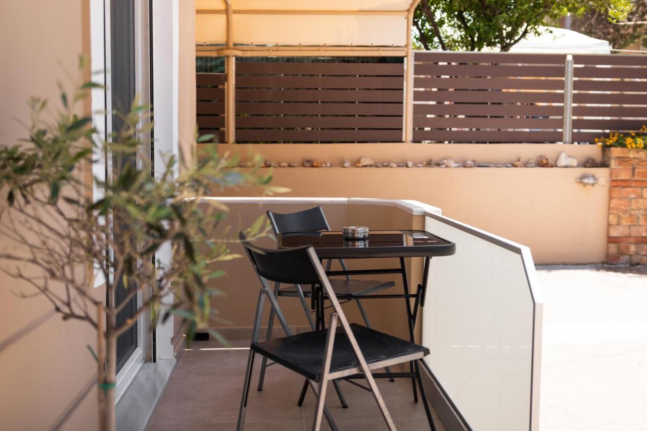 Plakoures Home Kounoupidhianá 外观 照片